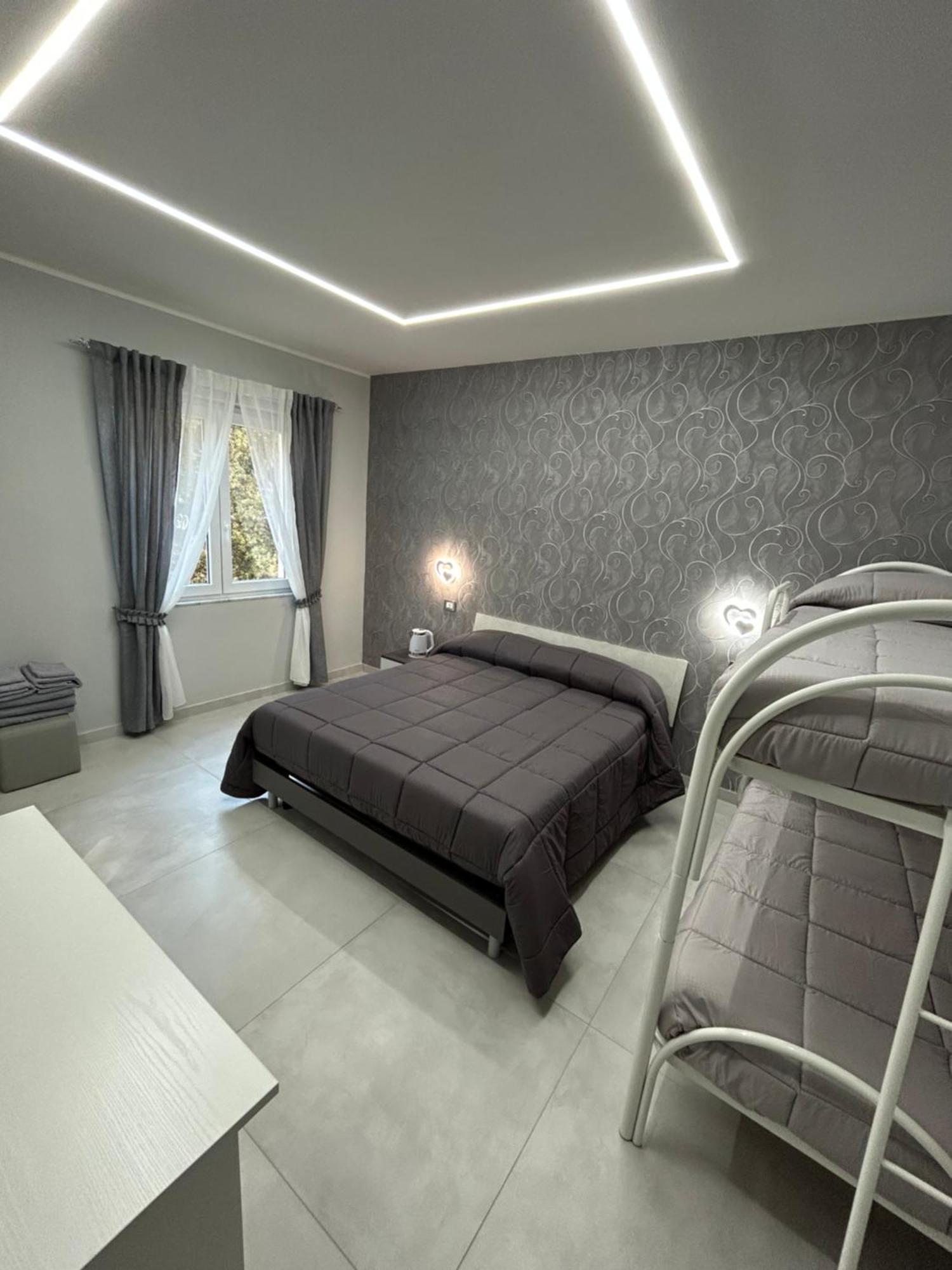 נאפולי Skycity 2 B&B מראה חיצוני תמונה