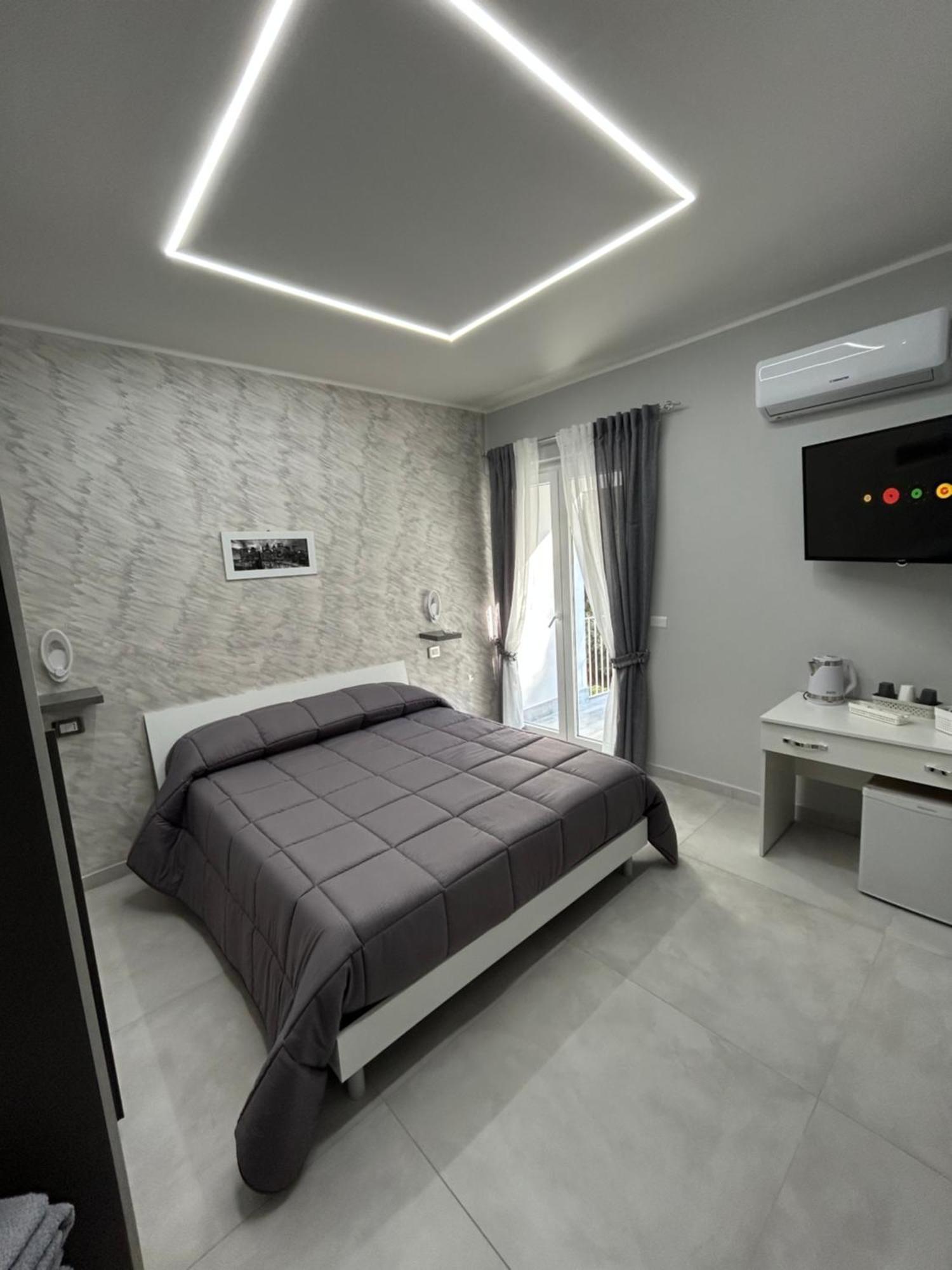 נאפולי Skycity 2 B&B מראה חיצוני תמונה